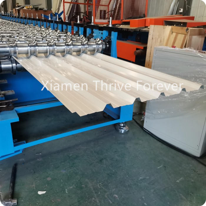 Chinese Manufacture Popular Design Steel Metal Roof Making Machine